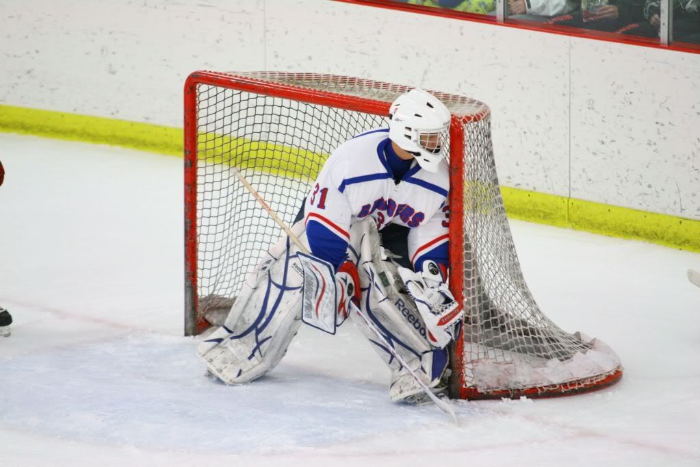 IMAGE: http://i1092.photobucket.com/albums/i401/hckyguy1/IMG_2295.jpg