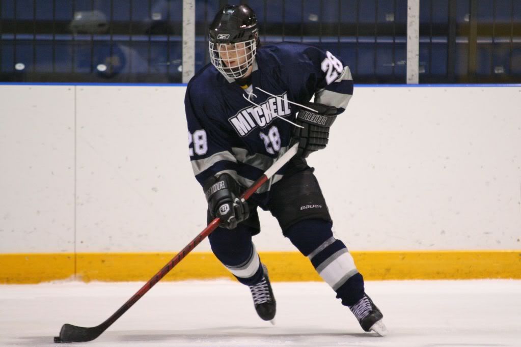 IMAGE: http://i1092.photobucket.com/albums/i401/hckyguy1/IMG_3377.jpg