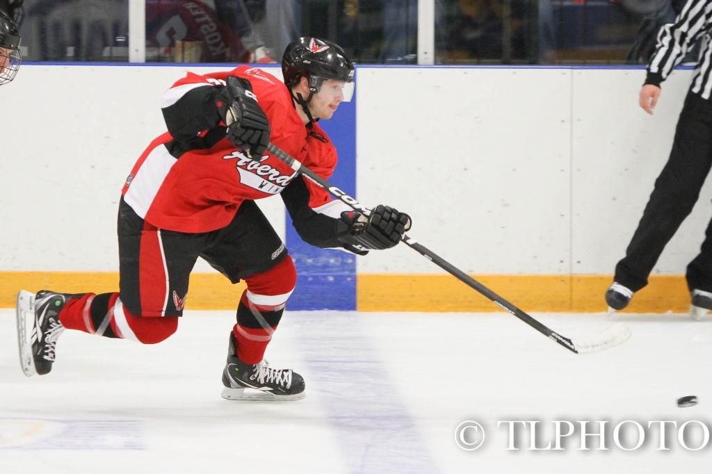 IMAGE: http://i1092.photobucket.com/albums/i401/hckyguy1/IMG_4585-1.jpg