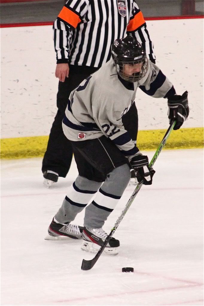 IMAGE: http://i1092.photobucket.com/albums/i401/hckyguy1/IMG_9239.jpg