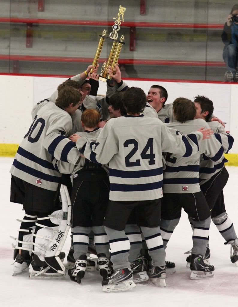 IMAGE: http://i1092.photobucket.com/albums/i401/hckyguy1/IMG_9523.jpg