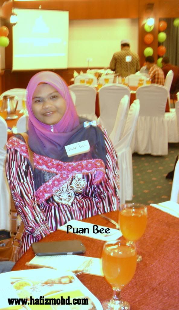 10 blogger terbaik Malaysia Puan Bee 