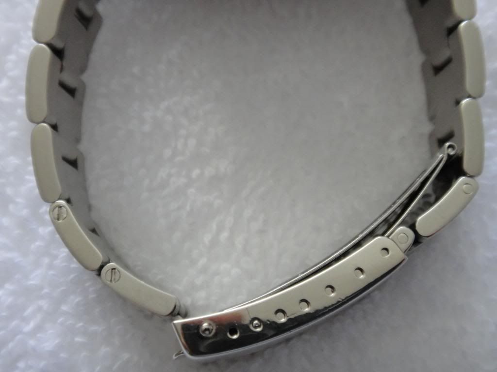 band-right_zpsc3d7fe18.jpg