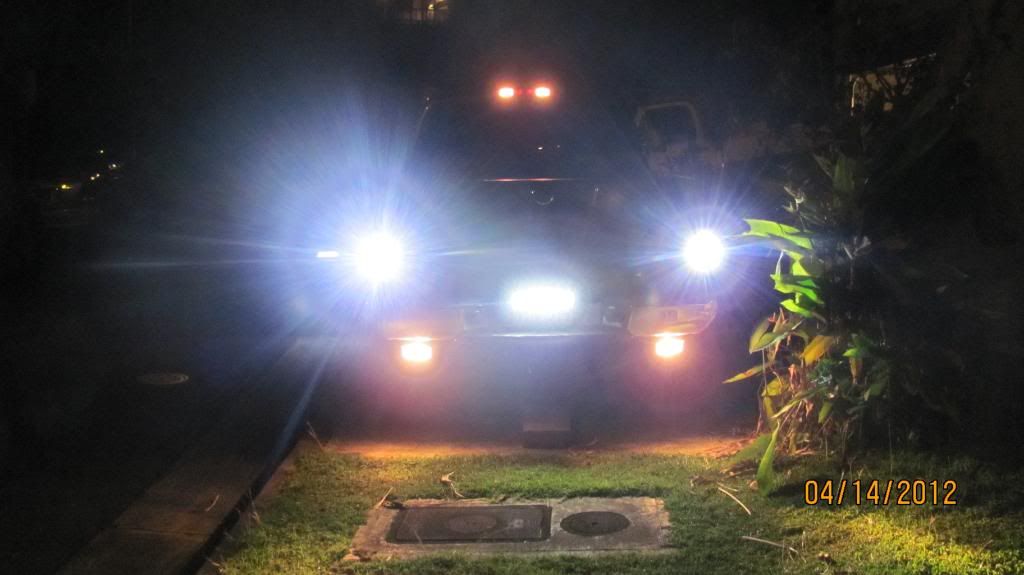 FS: KC 26 Reverse Lights & VLeds License Frame | Nissan Frontier Forum