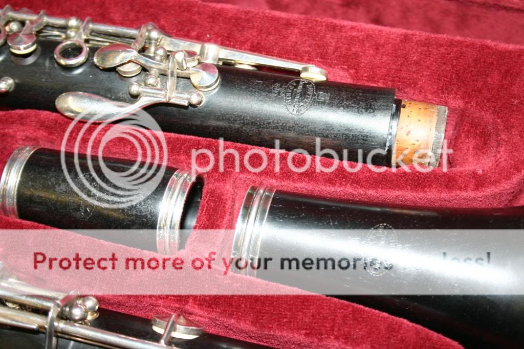 Buffet Crampon E11 E 11 wood clarinet + Case BC1131 2 ?  